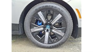 BMW iX xDrive50 2025 Seminuevo - Product Image 3