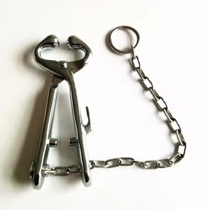 Meilleures ventes de pinces à vache en acier inoxydable à usage intensif de conception personnalisée Seringues vétérinaires de couleur unie Instruments chirurgicaux vétérinaires - Product Image 2