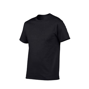 Camisetas de manga corta con cuello en V para hombre, diseño personalizado de fábrica, liso, talla grande, producto más vendido, hecho en la fábrica de Pakistán - Product Image 1