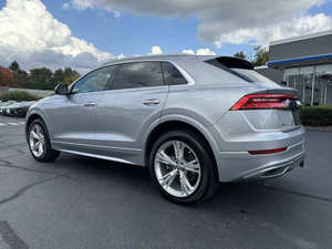 2020 Audi Q8 AWD qua ttro Premium Plus 55 TFSI 4dr SUV Meilleure vente en gros de voiture d'occasion avec sièges en cuir Caméra arrière Direction gauche - Product Image 4