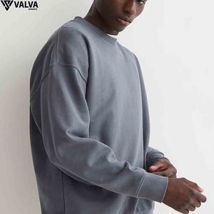 Fabricant pakistanais sweat confortable hommes tenue décontracté O cou sweats hommes portent une nouvelle conception d'impression faite par VALVA SPORTS - Product Image 1