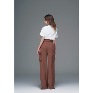Pantalones acampanados listos para enviar para mujer Estilo de lujo Talla S M L Pantalón acampanado Nina Tela de alta calidad Enzo Vietnam Original - Product Image 1