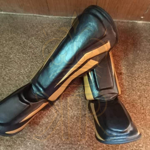 Espinilleras de cuero PU rojo para adultos Pro y protector de empeine, espinilleras de fútbol y fútbol, protección de entrenamiento de boxeo Kickboxing y MMA - Product Image 5