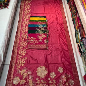 Élégant Designer Dola Silk Sarees Imprimés uniques Broderie délicate Style moderne pour les fêtes Événements festifs Distribution en gros - Product Image 1