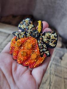 Lindo llavero de flores con cuentas de aleación rosa, técnica tejida, estética Floral, bolso impermeable duradero, encanto, estilo clásico, regalo único - Product Image 3