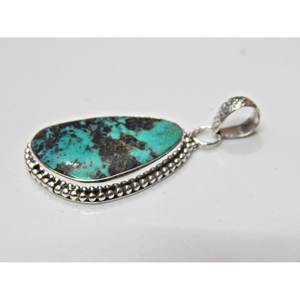 Bijoux en argent sterling 925 faits à la main pendentif cabochon turquoise naturelle cadeau pour filles et femmes avec breloques artisanales - Product Image 2