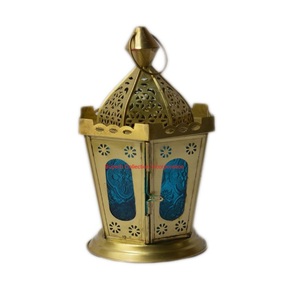 Linterna de hierro de metal marroquí elegante al por mayor con los paneles de cristal portavelas vintage blanco de la Mesa colgante para el jardín y festivo - Product Image 2