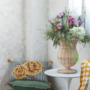 Jarrón de Ratán Mini Hecho a Mano, Ecológico y Moderno, con Diseño de Lazo, para Decoración de Mesa de Comedor, OEM de Vietnam, MOQ Bajo - Product Image 4