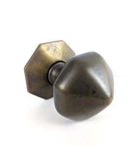 Perillas de puerta de Metal de forma redonda de increíble calidad rellenas de resina para herrajes de lujo suministros interiores y exteriores perillas para puertas - Product Image 1