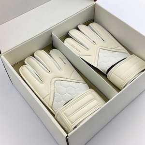 Gants en latex de gardien de but personnalisables de marque professionnelle avec protection de la paume et des doigts pour les matchs et les entraînements - Product Image 2