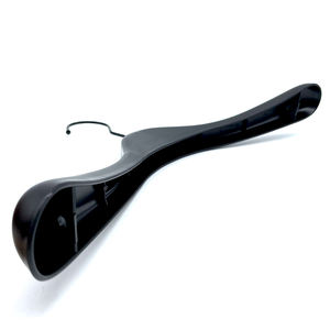 Cintres en plastique de haute qualité, meilleure vente, cintres en plastique translucide personnalisés à vendre, cintres en plastique avec logo imprimé - Product Image 3