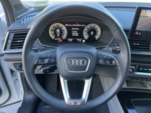 Audi Q5 S line Prestige d'occasion propre 2024 - Product Image 5