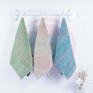 Toalla de baño de alta calidad para uso en clínicas médicas y hospitales Toalla de baño de algodón 100% de calidad superior para hoteles y hospitales - Product Image 4