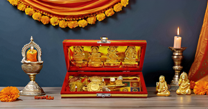 พระเครื่องโลหะศรีดานัลักมี คูเบอร์ บันดารี ยันตรา สำหรับพิธีกรรมดิวาลี ใช้สำหรับการประกอบพิธีกรรมทางจิตวิญญาณและเป็นของขวัญ - Product Image 4