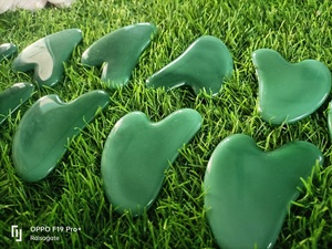 Piedra Natural de Jade verde para masaje facial, piedra de Guasha Natural, de la mejor calidad, venta al por mayor - Product Image 2