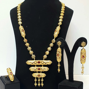 Material de latón de joyería de tendencia árabe chapado en oro de 24 quilates con diseño elegante - Product Image 1