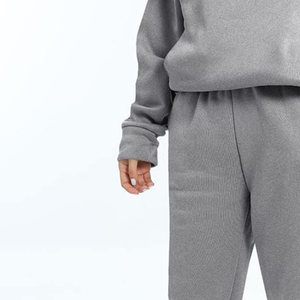 Servicios OEM, Diseño Único, Chándales de Invierno para Mujer de Alta Calidad, Hechos de Algodón, Colores y Tallas Personalizadas al por Mayor - Product Image 6