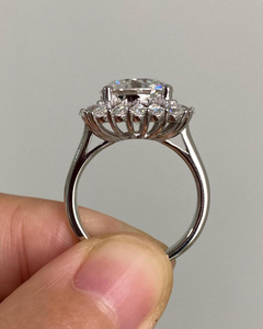 Anillo de Compromiso con Diamante Cultivado en Laboratorio Certificado por IGI, Corte Redondo y en Forma de Pera, Diseño Halo, Oro Blanco de 14K, Anillo de Boda para Venta al Por Mayor de Fábrica - Product Image 3