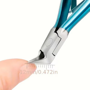 Pinza profesional para cutículas de acero inoxidable de alta calidad Pinza personalizada para cutículas con todos los tamaños disponibles - Product Image 5