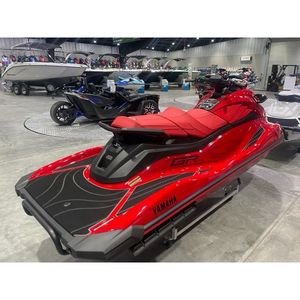 2026 GP 1800 SVHO HO Waverunner - Rouge Torche - Modèle Performance Essence - Remise Fabricant Limitée - Product Image 4