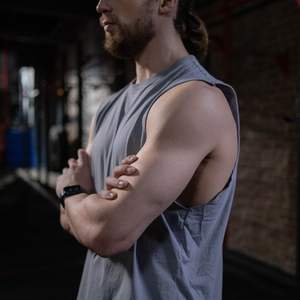 Camisetas sin mangas tejidas de algodón 100% a granel para hombres Estilo casual para gimnasios y entrenamientos - Product Image 2