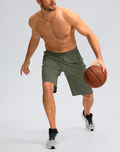 Venta al por mayor de poliéster de secado rápido pantalones cortos deportivos con bolsillos Casual cintura elástica entrenamiento Fitness Wear GYM pantalones cortos de talla grande para hombres - Product Image 5