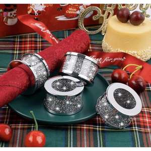 Anneaux de serviette contemporains en acier inoxydable au design audacieux et parfaits pour les salles à manger décontractées et formelles - Product Image 2