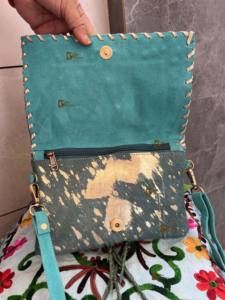 Bolso cruzado de cuero de vaca metálico de estilo occidental con tallado de dirección y borla en forma de cruz Sling monedero/bolso de compras del comprador - Product Image 4