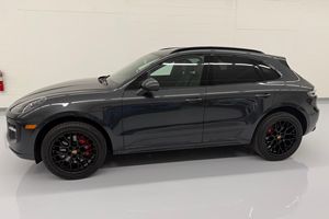 Porsche Macan GTS 2021 Impecable - Product Image 2