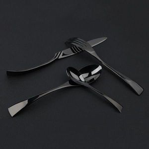 Ensemble de couverts élégants en noir, couverts modernes en métal, cuillère, couteau et fourchette décoratifs pour les mariages, décoration de fêtes - Product Image 1
