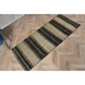 Tapis vintage 2x4,9 pieds, petit tapis turc, tapis en laine noir et marron à motifs de plantes et d'arbres - Product Image 4