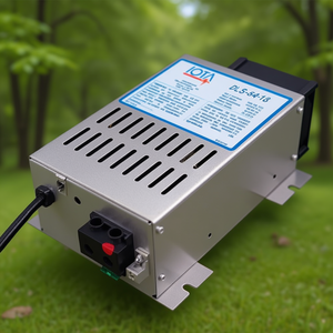 Convertisseur de chargeur de batterie solaire Iota DLS-54V-13A 54V 13A - Product Image 3