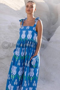 Crafted From Lightly Structured Cotton Poplin Adjustable Tie-<b>straps</b> Pockets Zipper Down the Back Women's Dresses - Product Image 3