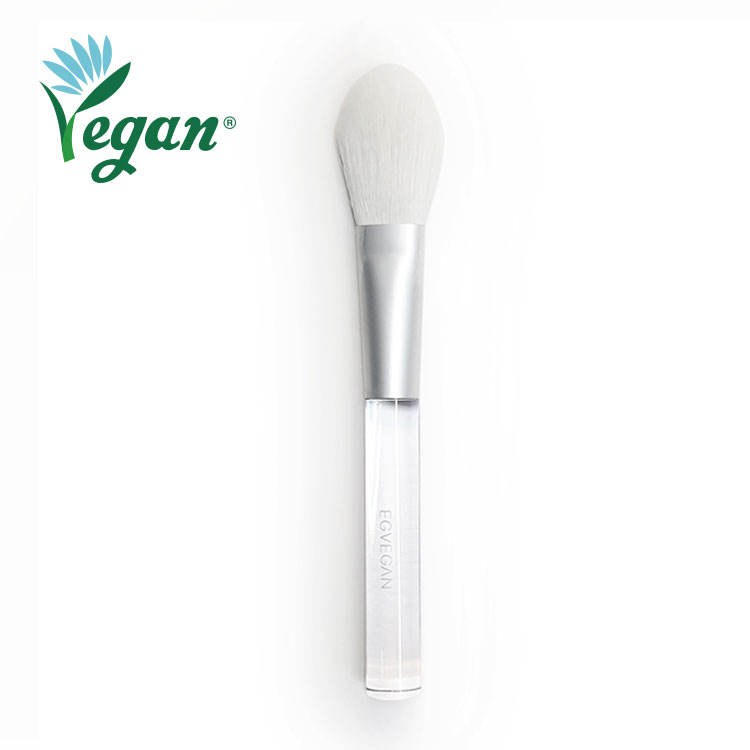 สีขาวใส