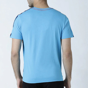 T-shirts à manches courtes 100% coton personnalisés des fabricants d'usine OEM pour hommes Tissu tricoté Concevez vos propres chemises à vendre - Product Image 3