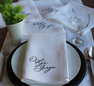 Servilletas de Tela Bordadas de Algodón, Fabricante OEM, Proveedor de Servilletas Absorbentes para Navidad, Bodas, Fiestas, Cocina y Comedor - Product Image 3