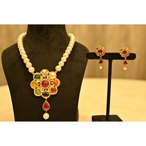 Collier en diamant Rani Yashoda Devi - Product Image 1
