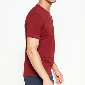 Venta al por mayor de nuevo diseño de lujo de calidad 100% poliéster slim fit Drop Shoulder marca en blanco hombres camiseta de gran tamaño - Product Image 2