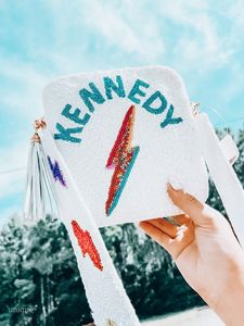 Sac à main perlé léger fait main décoratif avec longue sangle personnalisable - Product Image 1