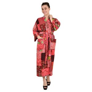 Kimono Largo Reversible de Algodón Puro Kantha para Mujer, Diseño Único con Parches Rojos, Traje de Baño Tipo Pareo - Product Image 1