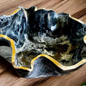 Decorative resin <b>bowl</b> for fruit or <b>snack</b> display designed with vibrant colors that enhance the overall home ambiance - Product Image 1