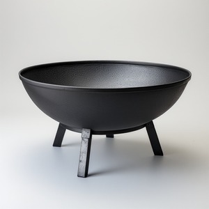 Brasero extérieur moderne artisanal en métal avec un savoir-faire artistique, fonction de combustion du bois, finition thermolaquée pour la décoration de jardin - Product Image 2