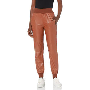 Pantalones de cuero personalizados para mujer de la mejor calidad, ropa de moda deportiva frontal plana de cintura media para invierno a precio normal al por mayor - Product Image 3