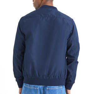 Chaqueta de bombardero de satén de invierno informal para hombre, decoración de botones de poliéster, tela bordada de satén, chaqueta de bombardero atlética para hombre - Product Image 6