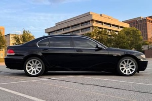 BMW 745LI USADO 2005, Volante a la Izquierda/Derecha - Product Image 2