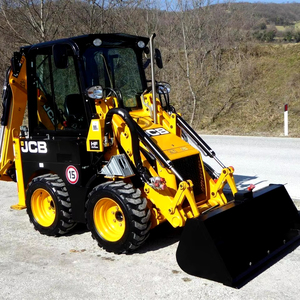 JCB 1CX Retro Mini Retroexcavadora Cargador Delantero Trasero Rueda Maquinaria de Construcción Agrícola Nuevo Motor de Estado Usado - Product Image 4