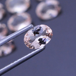 Alta calidad 10 piezas 7x5mm corte ovalado Natural Rosa melocotón morganita gemas 5.8cts lote piedra preciosa suelta faceta US $161,5" - Product Image 4