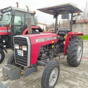 Tractor de maquinaria agrícola original de primera clase 240 Tractor Massey Ferguson listo para exportar - Product Image 2