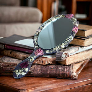 Miroir à main en résine avec finition lisse et brillante, parfait pour un usage quotidien, le maquillage ou des fins décoratives, ajoutant une touche élégante - Product Image 1