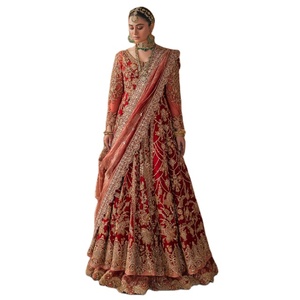 Robe de mariée traditionnelle pour femmes dentelle cristal décoration coupe régulière longueur au sol pour les occasions de fête de mariage évacuation de l'humidité - Product Image 3